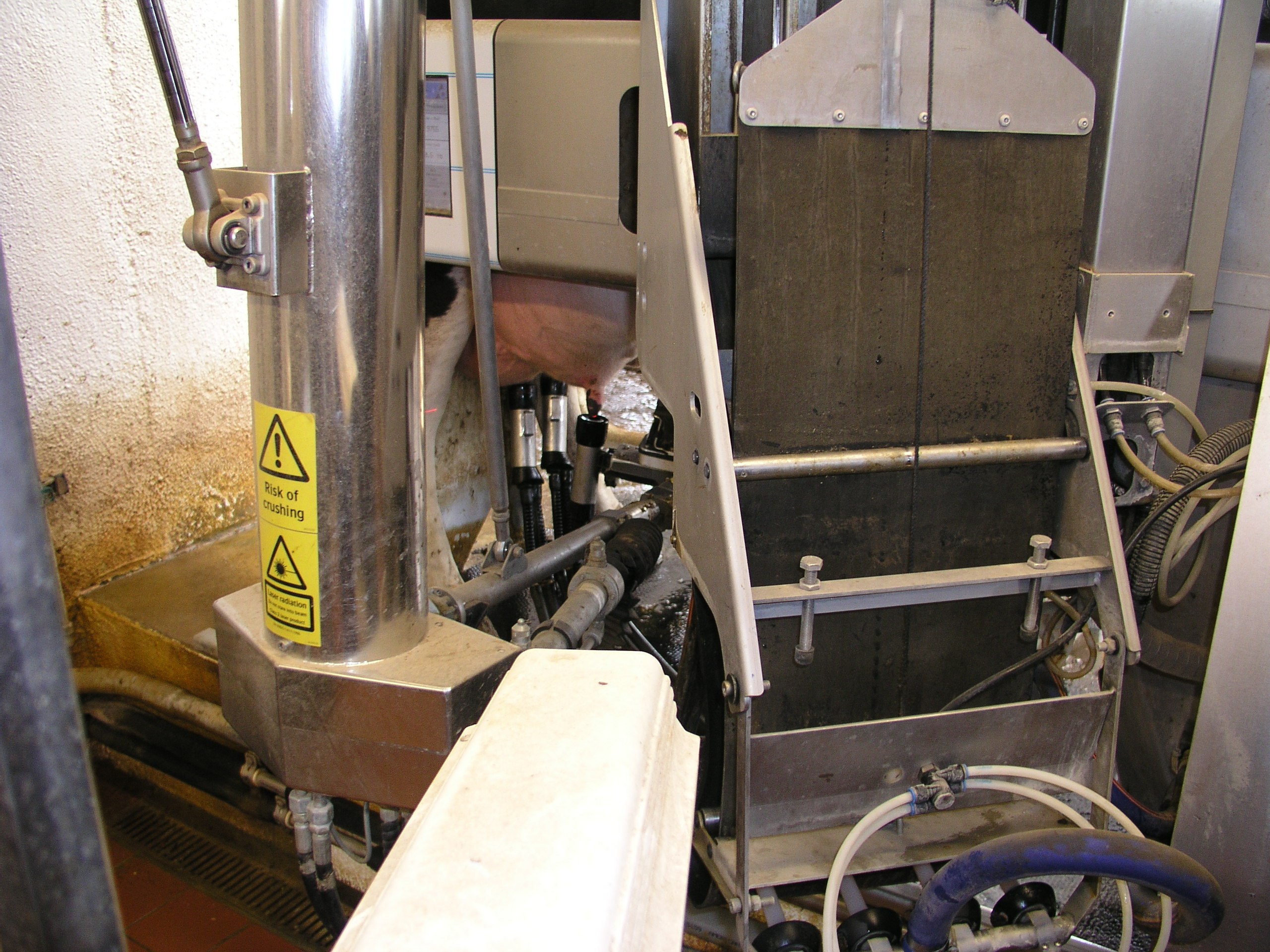 Robotic milker